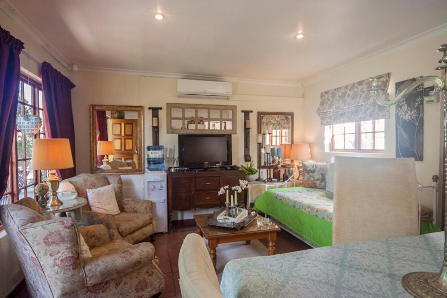 79 On Ridge Bed & Breakfast Pietermaritzburg Dış mekan fotoğraf